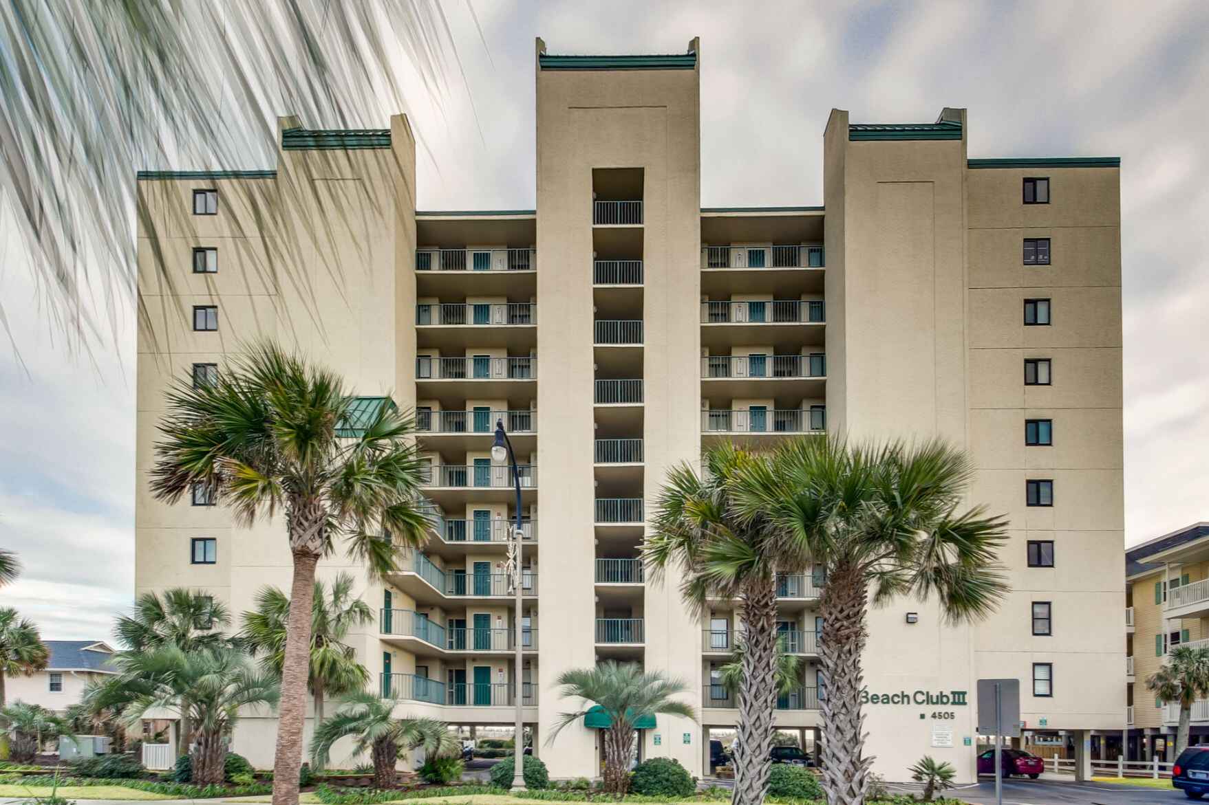 Resort Beach Club III